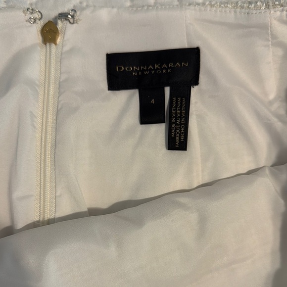 Donna Karan Cream and Gold Textured Suit Set - Picture 10 of 10